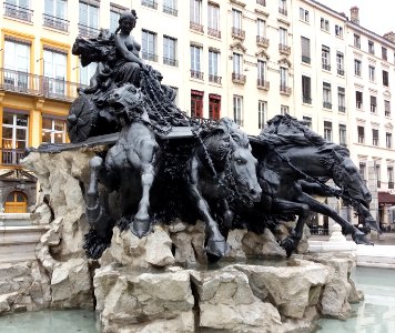 Fontaine Bartholdi - Après restauration 2