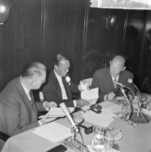 Fondation Europeenne de la culture persbijeenkomst gehouden in het Internationaa, Bestanddeelnr 914-9306