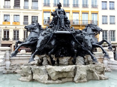 Fontaine Bartholdi - Après restauration