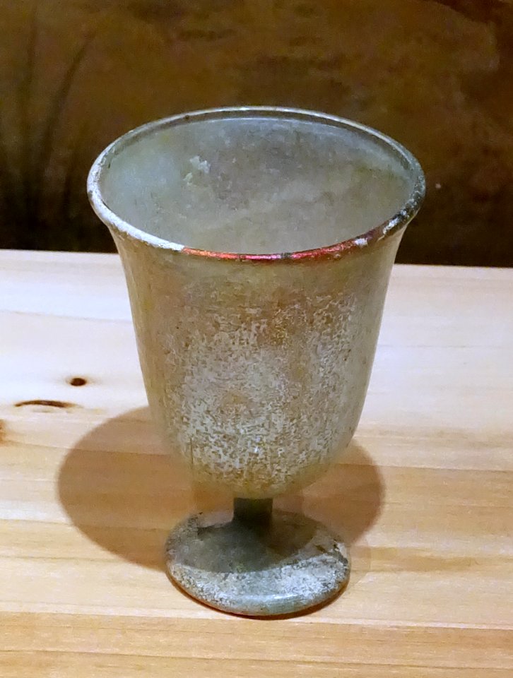 Footed beaker, Roman, probably Italy, 2nd century AD, glass - Spurlock Museum, UIUC - DSC05852