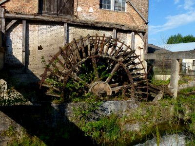Fontaine-l'Abbé (Eure, Fr) moulin de la Charentonne (1)