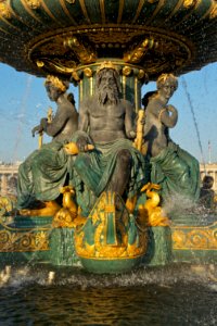 Fontaine des mers concorde detail
