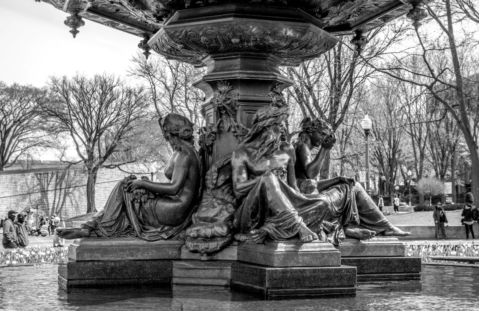 Fontaine de Tourny 002