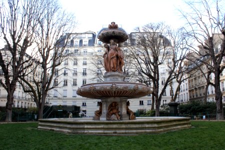 Fontaine Louvois Paris 5