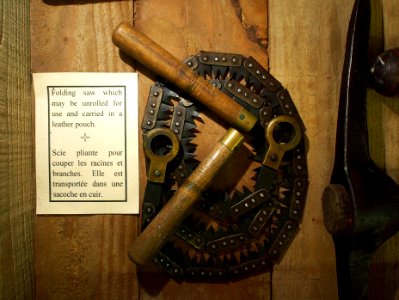 Folding saw, Musée Somme 1916, pic-063