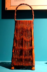 Flower basket (hanakago), Japan, 1800s-1900s, bamboo, rattan - Fowler Museum - University of California, Los Angeles - DSC02344