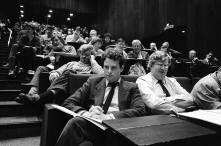 FNV-congres in Utrecht Lodewijk de Waal , bestuurslid Dienstenbond FNV, Bestanddeelnr 933-5080