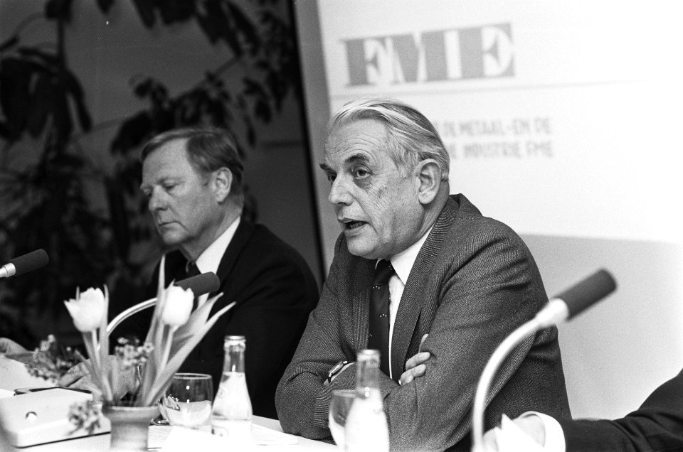 FME-voorzitter ter Hart tijdens persconferentie, Bestanddeelnr 933-5864