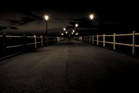 Follow The Ligth (206959167)