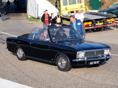 Ford CORTINA 1600 Super AUTOMATIC dutch licence registration AE-74-97 pic2