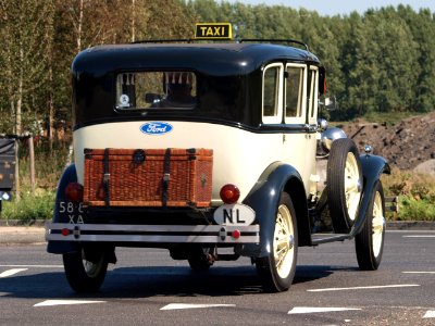 Ford A Taxi 58-87-XA pic3