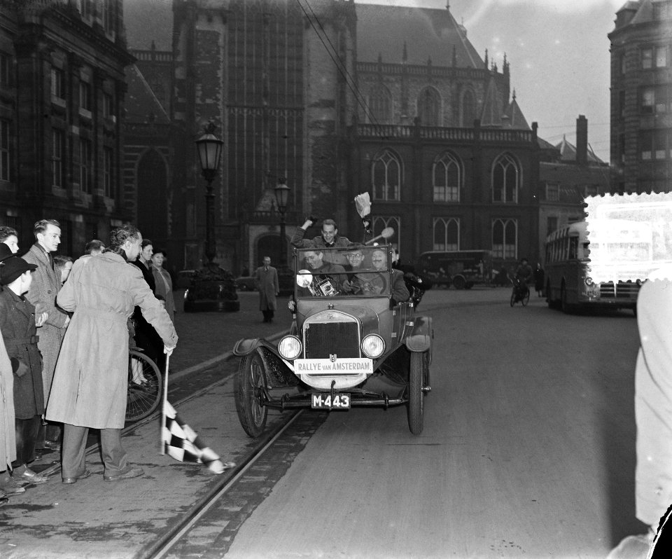 Ford autorally van oude wagens naar Amsterdam, Bestanddeelnr 906-1844