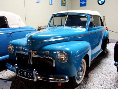 Ford 76 Club Cabriolet pic3