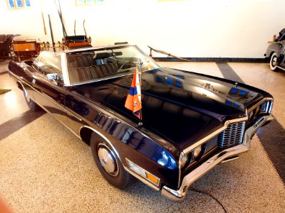 Ford LTD of the Royal Dutch family (paradewagen), pic1