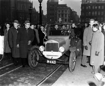 Ford autorally van oude wagens naar Amsterdam, Bestanddeelnr 906-1846