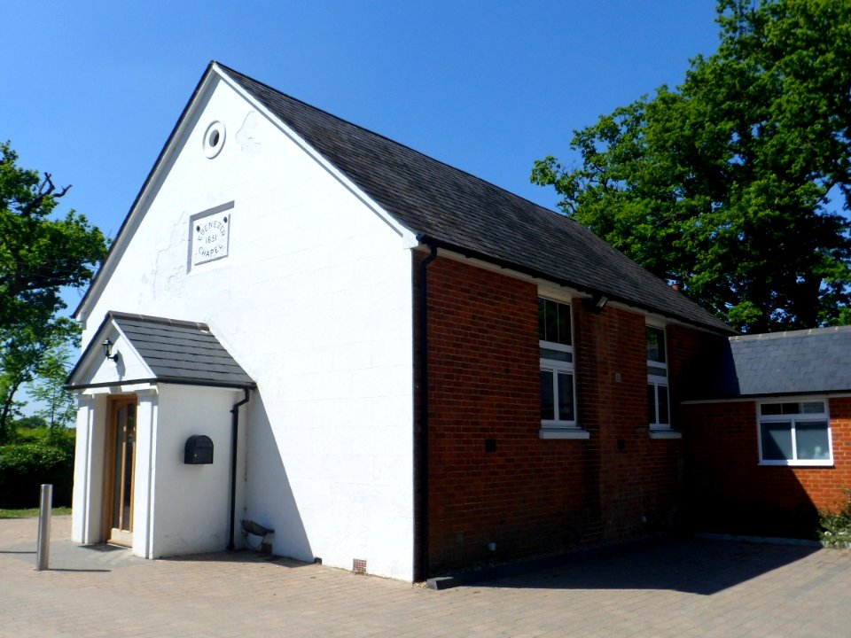 Former Ebenezer Strict Baptist Chapel, Smallfield (June 2013) (10)