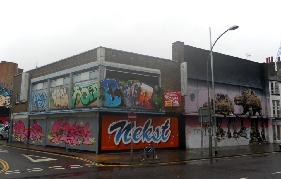 Former Buxtons Department Store, Ditchling Road, Brighton (December 2012)