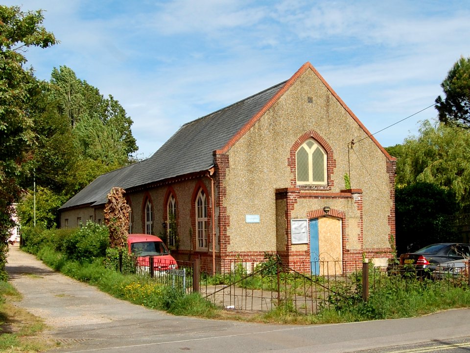 Former Bursledon Congregational Church, School Road-Spring Grove junction, Bursledon (May 2019) (4)
