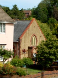 Former Bursledon Congregational Church, School Road-Spring Grove junction, Bursledon (May 2019) (2)