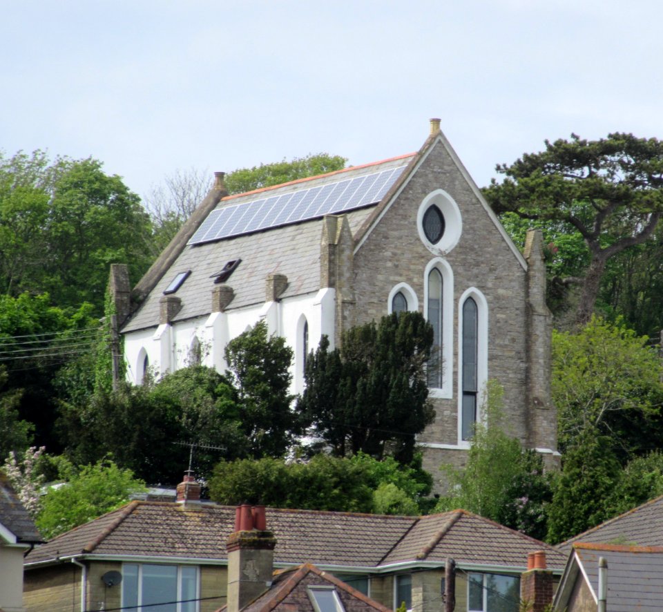 Former Brading United Reformed Church, The Mall, Brading (May 2016) (8)