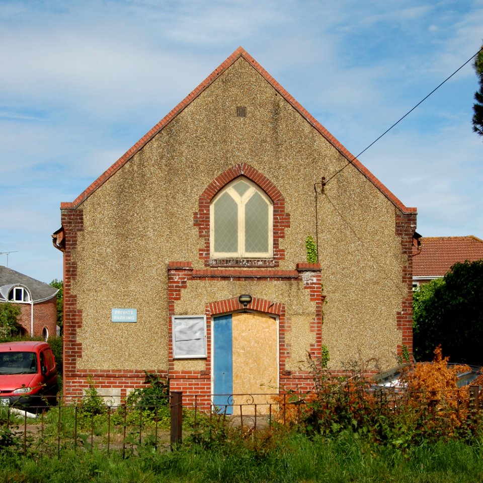 Former Bursledon Congregational Church, School Road-Spring Grove junction, Bursledon (May 2019) (6)