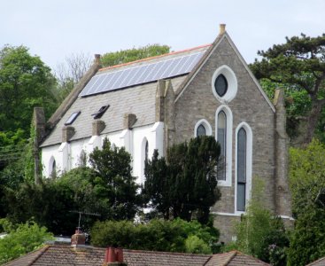 Former Brading United Reformed Church, The Mall, Brading (May 2016) (9)