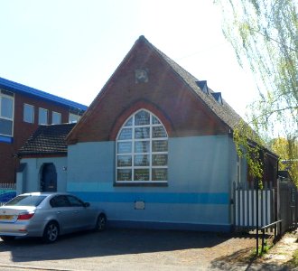 Former Congregational Mission Hall, Aldershot Road, Guildford (April 2014, from North)