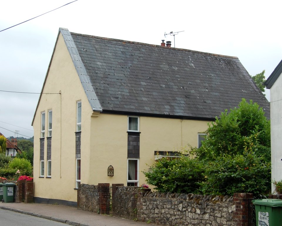 Former Congregational Chapel, High Street, Selborne (July 2019) (2)
