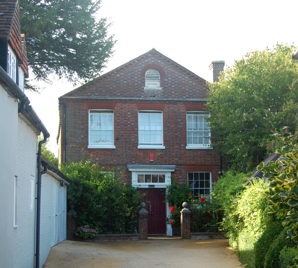 Former Congregational Chapel, West Street, Alresford (NHLE Code 1095233) (July 2019) (3)