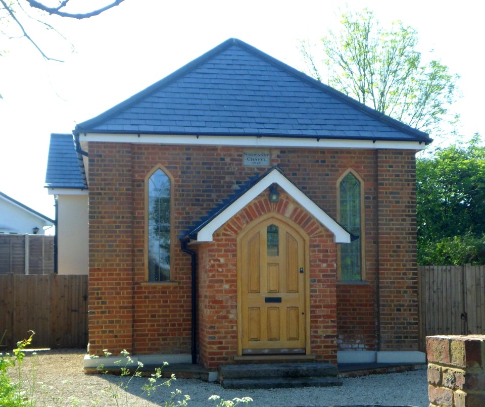 Former Congregational Chapel, Willey Green, Normandy (May 2014) (2)