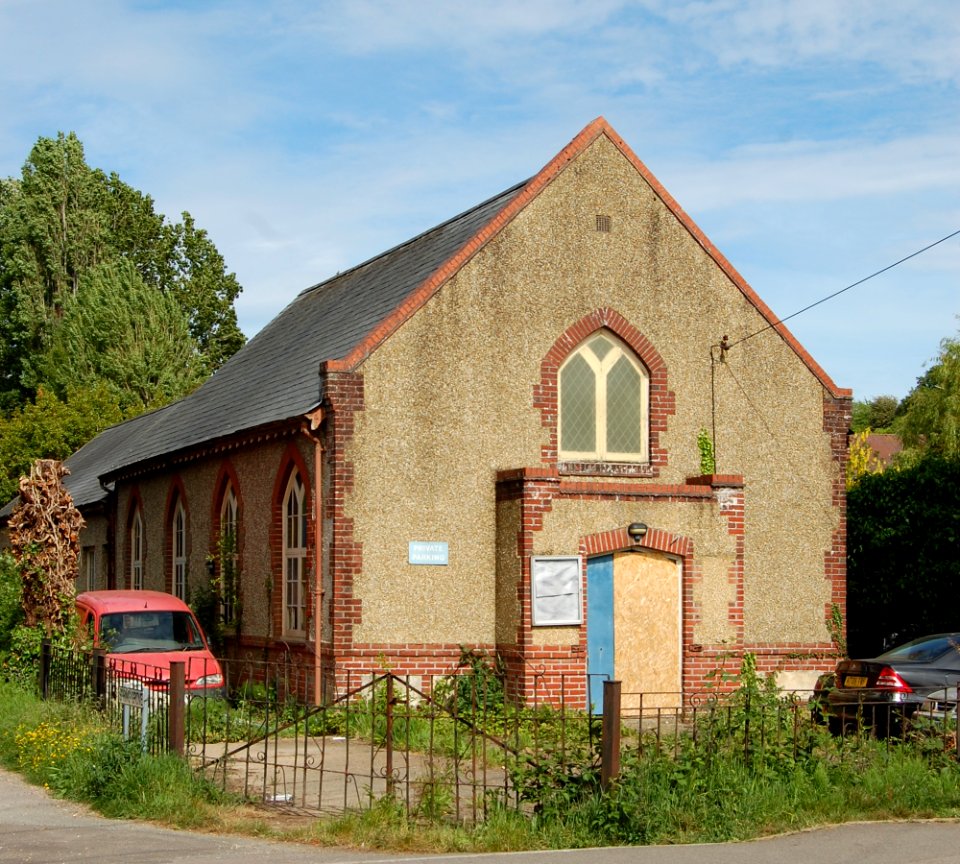 Former Bursledon Congregational Church, School Road-Spring Grove junction, Bursledon (May 2019) (5)