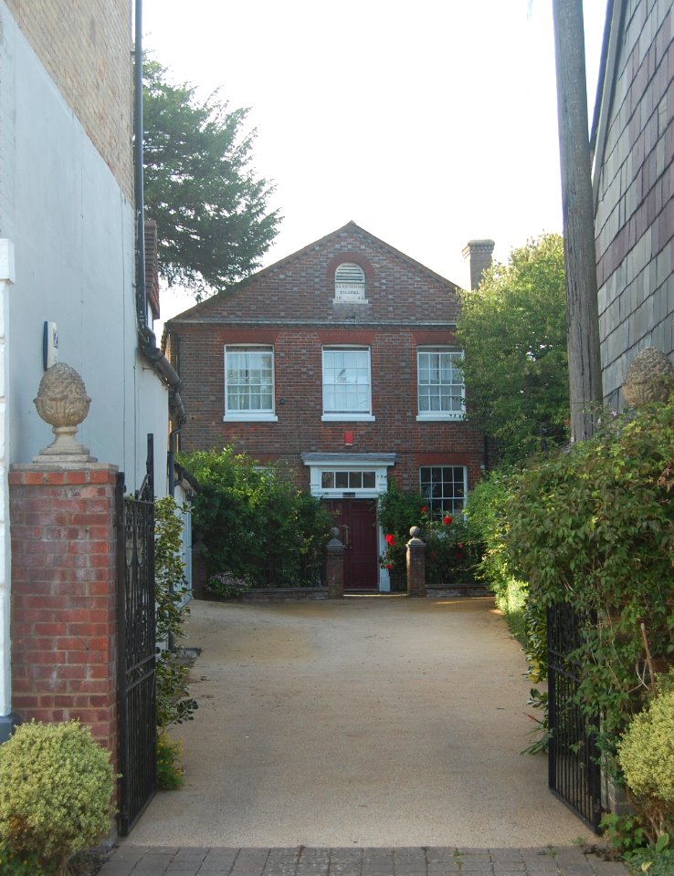 Former Congregational Chapel, West Street, Alresford (NHLE Code 1095233) (July 2019) (1)