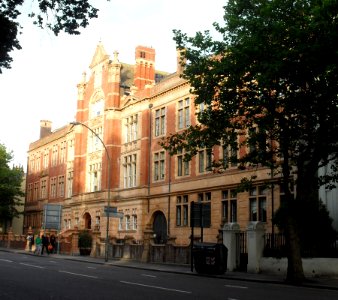 Former Brighton Municipal Technical College (now Old College House), Richmond Terrace, Brighton (NHLE Code 1380829) (September 2010) (2)