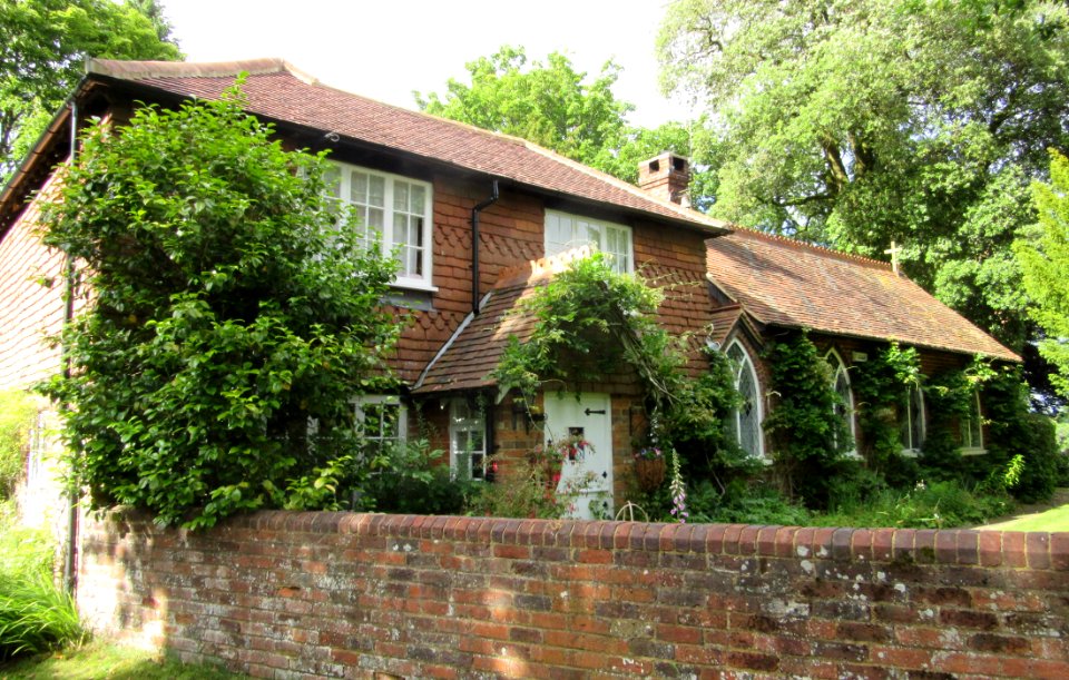 Former Congregational Chapel, French Lane, Bowlhead Green (June 2015) (1)