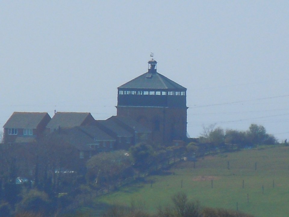 Foredown Tower seen from Slopes of Round Hill, above Hangleton (April 2015) (1)