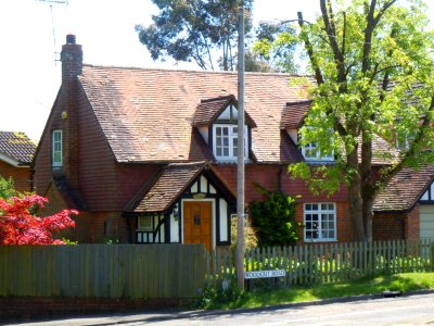 Former Congregational Mission Hall, Woodcut Road, Wrecclesham (May 2015)