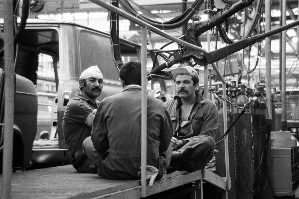 Ford-personeel in de fabriek, Bestanddeelnr 931-7688