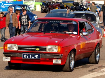 Ford Capri 2.0 GL dutch licence registration 82-TE-41 pic1