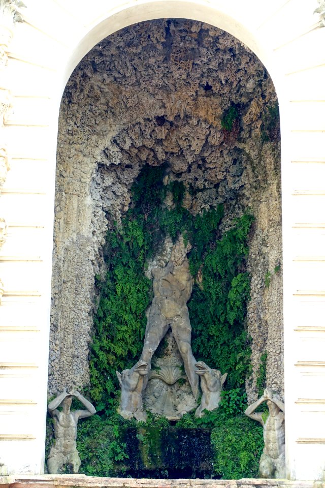 Fontana di Proserpina - Villa d'Este - Tivoli, Italy - DSC03977