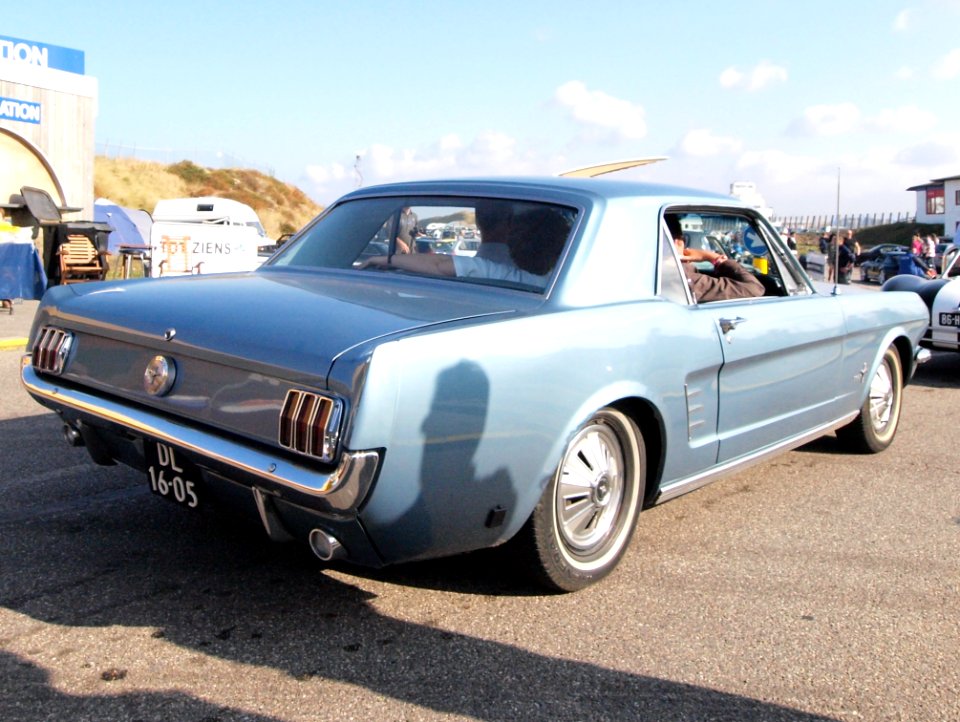 Ford Mustang dutch licence registration DL-16-05 pic1