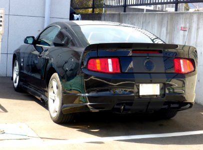 Ford MUSTANG V V8 GT Coup Premium rear photo