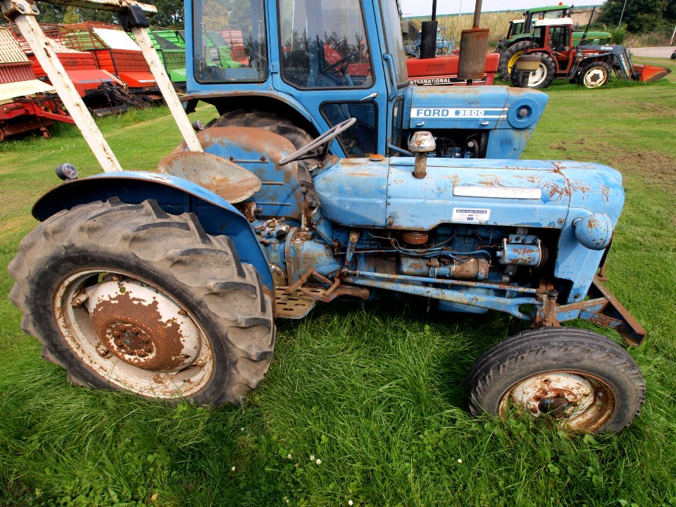 Fordson Dexta p2