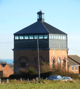 Foredown Tower, Foredown Road, Portslade (November 2015) (3)