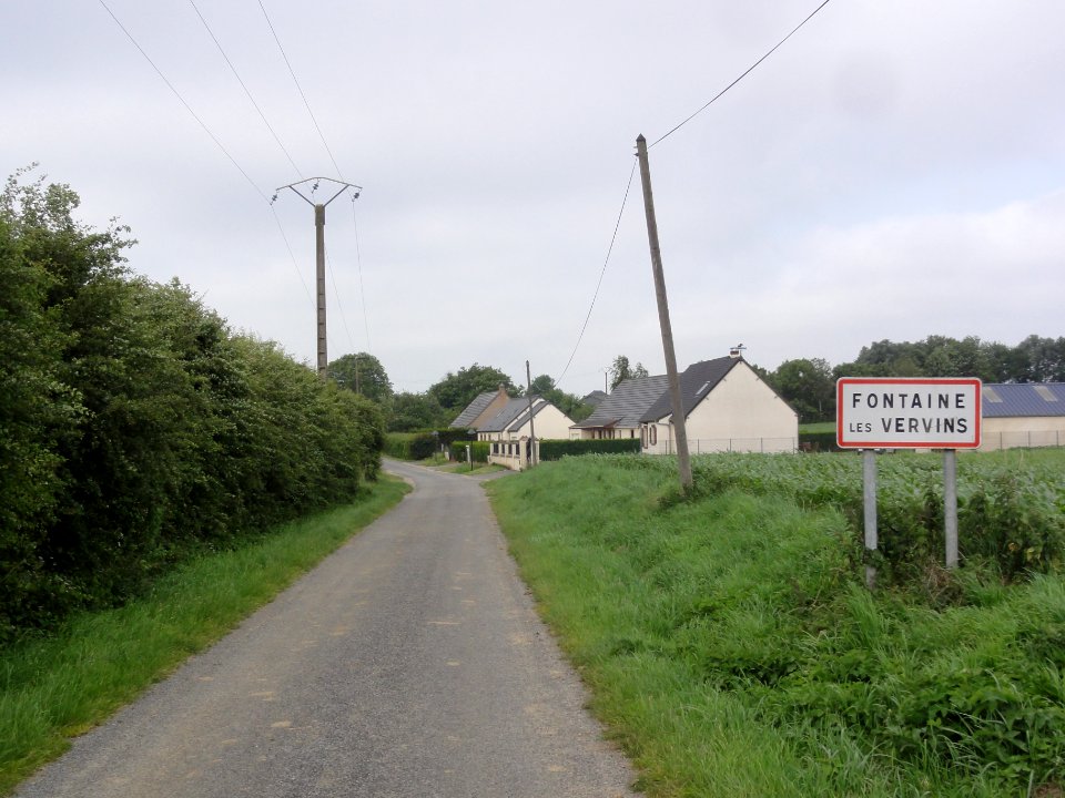 Fontaine-lès-Vervins (Aisne) city limit sign