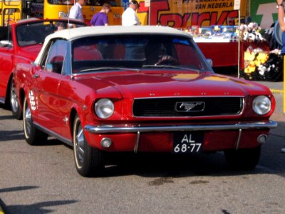 Ford Mustang dutch licence registration AL-68-77 pic2