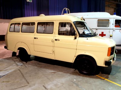 Ford Transit Ambulance pic3