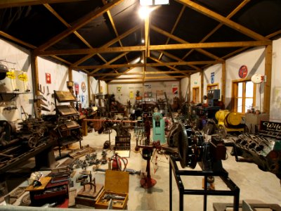 Ford Workshop pic2