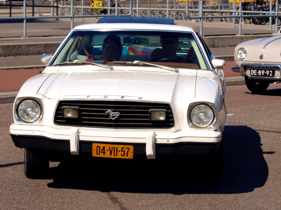Ford Mustang II 2+2 04-VU-57 pic1