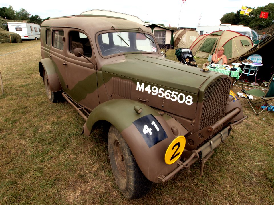 Ford WOA2 Staff Car M4956508 at the War & Peace show 2010 pic2