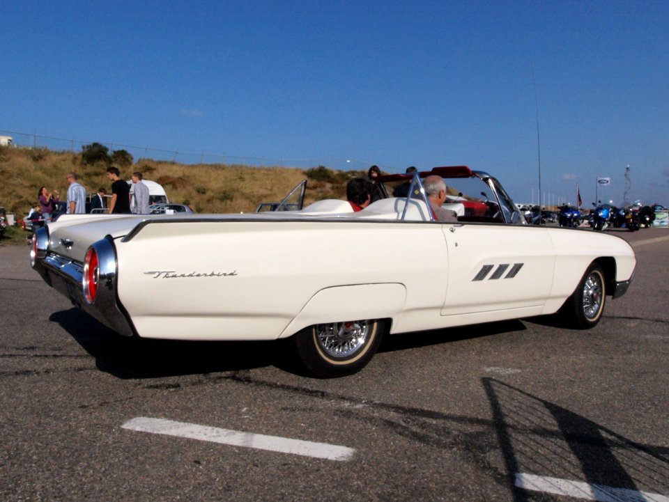 Ford THUNDERBIRD dutch licence registration DE-33-39 pic4